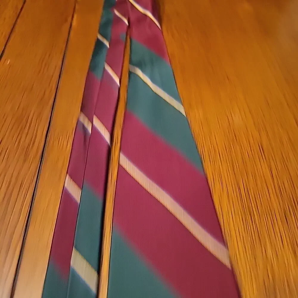 Men's Repp Neck Tie 100% Silk Hathaway Stripe Vtg Dress Formal Green Wine 4